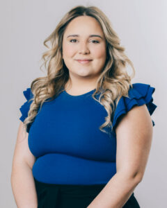 Vivian Rhodes headshot